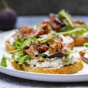 Crostini with Whipped Ricotta & Honey - Urban Meadow®