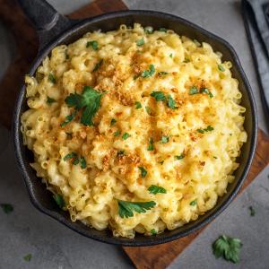 Quick & Easy Homemade Mac N' Cheese Quick & Easy Homemade Mac N' Cheese